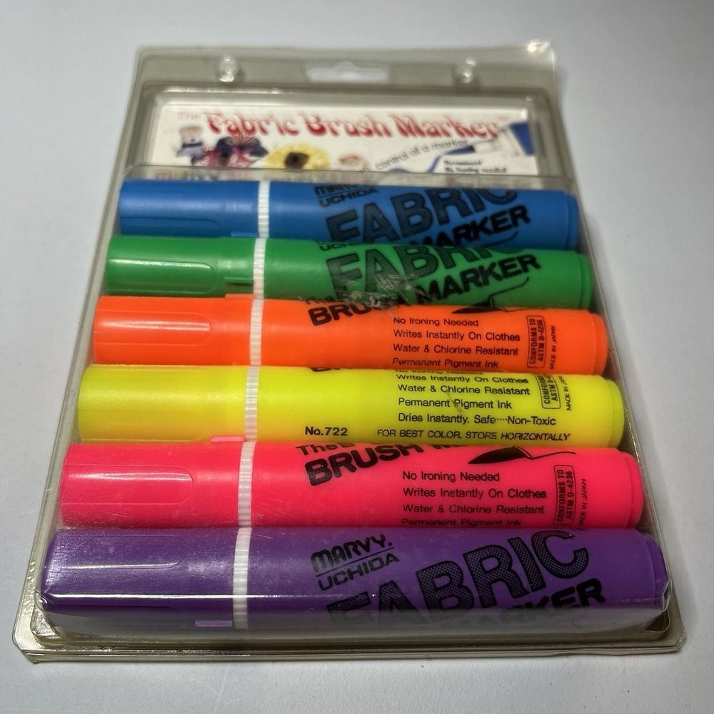 NIP NEW Marvy Fabric Brush Marker‎ Set  - 6 Standard Colors Made in Japan Uchida